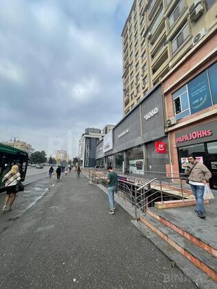 Obyekt İnşaatçılar m., Bakı