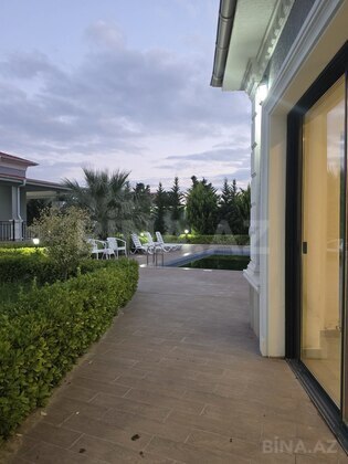 5 otaqlı Həyət evi/Bağ evi, Mərdəkan q., Bakı
