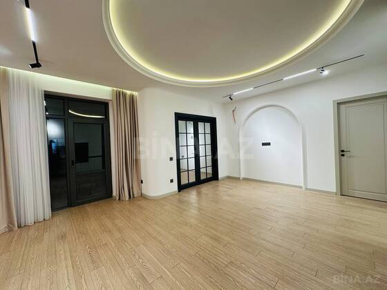 3 otaqlı Yeni tikili, 28 May m., Bakı