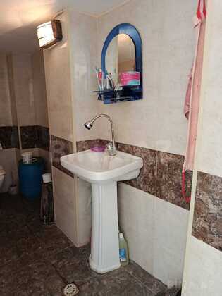 4 otaqlı Həyət evi/Bağ evi, Qaraçuxur q., Bakı