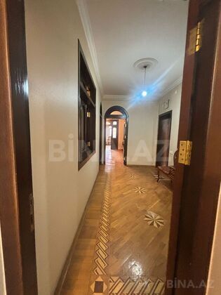 3 otaqlı Köhnə tikili, Nəsimi r., Bakı