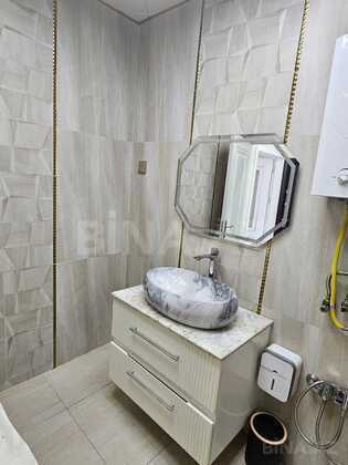 2 otaqlı Köhnə tikili, 20 Yanvar m., Bakı