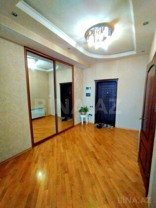 3 otaqlı Yeni tikili, Qara Qarayev m., Bakı