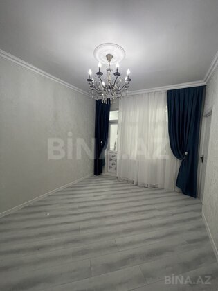 2 otaqlı Köhnə tikili, Memar Əcəmi m., Bakı