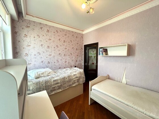 4 otaqlı Yeni tikili, Şah İsmayıl Xətai m., Bakı