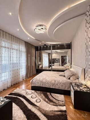 3 otaqlı Yeni tikili, 8 Noyabr m., Bakı