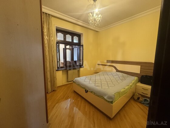 10 otaqlı Həyət evi/Bağ evi, Xocəsən m., Bakı