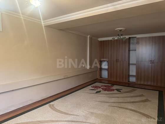 10 otaqlı Həyət evi/Bağ evi, Xocəsən m., Bakı