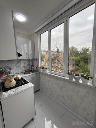 2 otaqlı Köhnə tikili, Memar Əcəmi m., Bakı