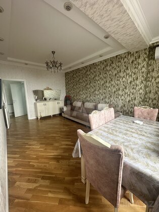 2 otaqlı Yeni tikili, Neftçilər m., Bakı