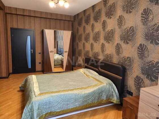 3 otaqlı Yeni tikili, 8 Noyabr m., Bakı