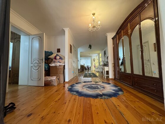 3 otaqlı Köhnə tikili, Sahil m., Bakı