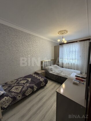 3 otaqlı Köhnə tikili, Memar Əcəmi m., Bakı