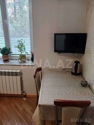 3 otaqlı Köhnə tikili, Şah İsmayıl Xətai m., Bakı