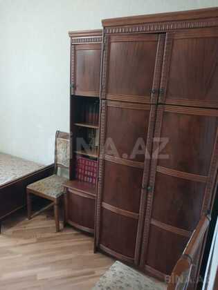 3 otaqlı Köhnə tikili, Şah İsmayıl Xətai m., Bakı
