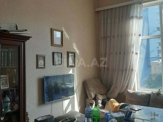 3 otaqlı Köhnə tikili, Nəsimi r., Bakı