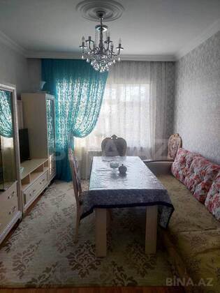 4 otaqlı Köhnə tikili, Azadlıq Prospekti m., Bakı