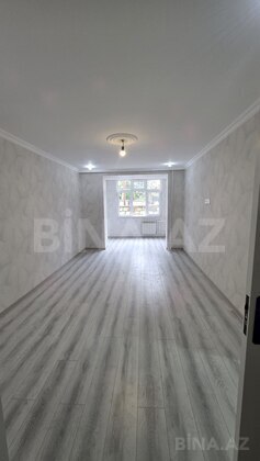 3 otaqlı Köhnə tikili, Əmircan q., Bakı