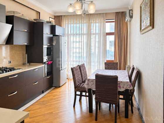 4 otaqlı Yeni tikili, 28 May m., Bakı