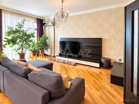4 otaqlı Yeni tikili, 28 May m., Bakı