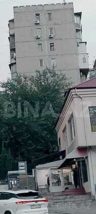 4 otaqlı Köhnə tikili, İnşaatçılar m., Bakı