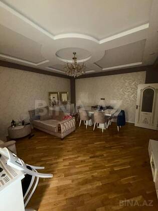 3 otaqlı Yeni tikili, Qara Qarayev m., Bakı