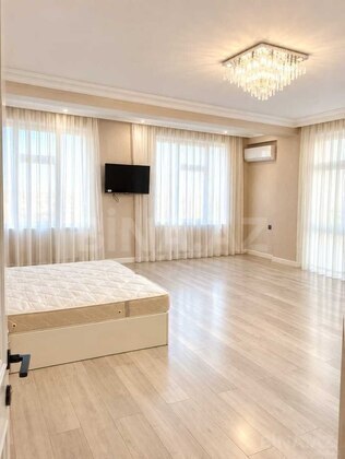 3 otaqlı Yeni tikili, 28 May m., Bakı