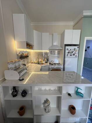 3 otaqlı Yeni tikili, 20 Yanvar m., Bakı
