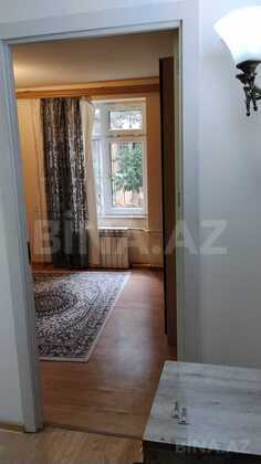 2 otaqlı Köhnə tikili, İnşaatçılar m., Bakı