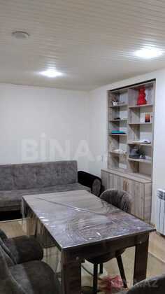 2 otaqlı Köhnə tikili, İnşaatçılar m., Bakı