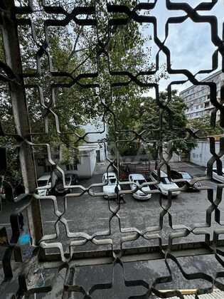 3 otaqlı Köhnə tikili, Gənclik m., Bakı