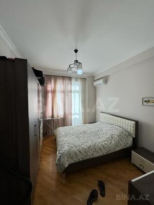 3 otaqlı Yeni tikili, Qara Qarayev m., Bakı