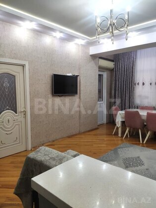 3 otaqlı Yeni tikili, Qara Qarayev m., Bakı