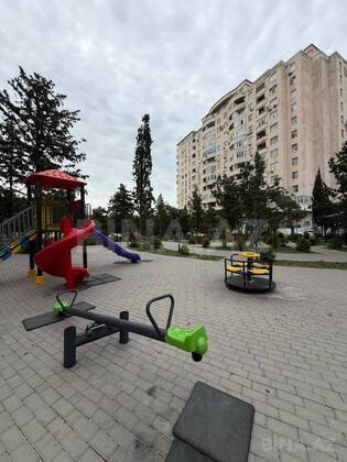 3 otaqlı Yeni tikili, Neftçilər m., Bakı