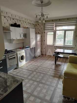 5 otaqlı Yeni tikili, Şah İsmayıl Xətai m., Bakı