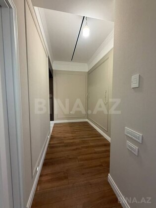 4 otaqlı Yeni tikili, Nizami m., Bakı