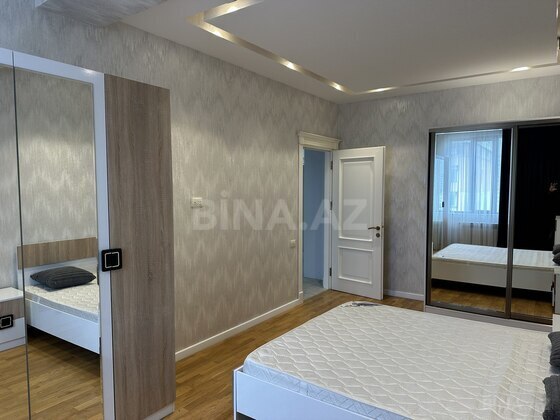 3 otaqlı Yeni tikili, Memar Əcəmi m., Bakı