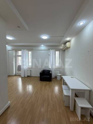 4 otaqlı Ofis, Şah İsmayıl Xətai m., Bakı