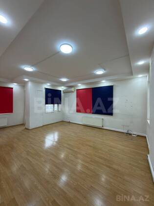 4 otaqlı Ofis, Şah İsmayıl Xətai m., Bakı