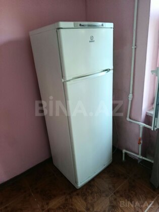 1 otaqlı Köhnə tikili, Qara Qarayev m., Bakı