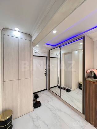 3 otaqlı Köhnə tikili, Həzi Aslanov m., Bakı