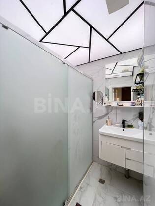 3 otaqlı Köhnə tikili, Həzi Aslanov m., Bakı