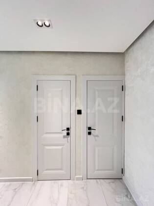 3 otaqlı Köhnə tikili, Həzi Aslanov m., Bakı