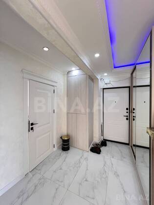 3 otaqlı Köhnə tikili, Həzi Aslanov m., Bakı