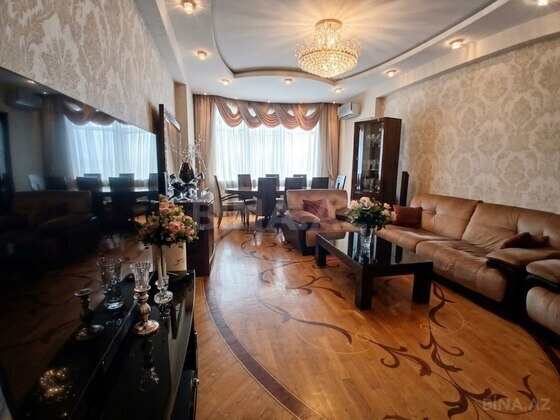 4 otaqlı Yeni tikili, 20 Yanvar m., Bakı