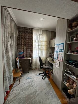 3 otaqlı Köhnə tikili, Neftçilər m., Bakı