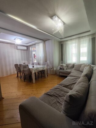 4 otaqlı Yeni tikili, Bakıxanov q., Bakı