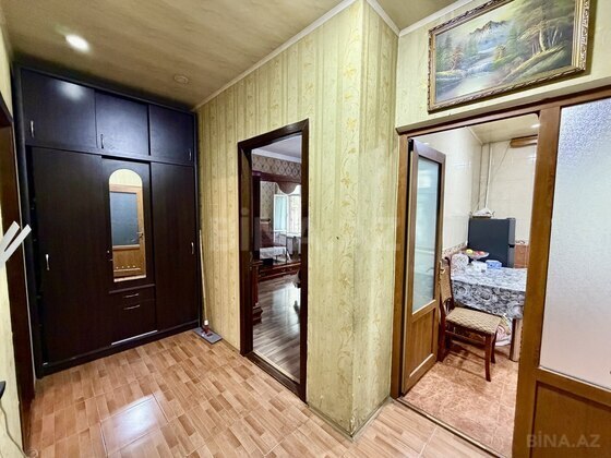 2 otaqlı Köhnə tikili, Qara Qarayev m., Bakı