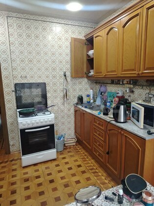 5 otaqlı Köhnə tikili, 8-ci mikrorayon q., Bakı