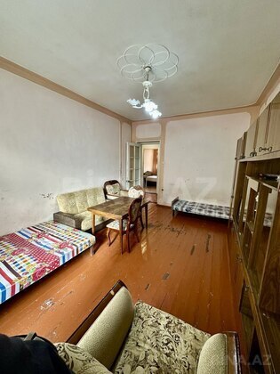 2 otaqlı Köhnə tikili, Neftçilər m., Bakı